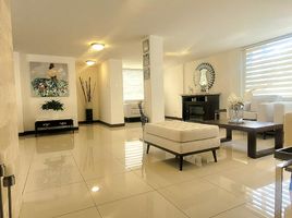 4 Bedroom Apartment for sale in Basilica of the National Vow, Quito, Quito, Quito