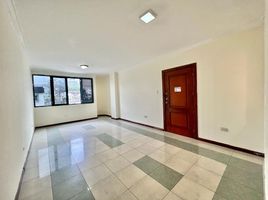 100 m² Office for rent in Guayas, Guayaquil, Guayaquil, Guayas