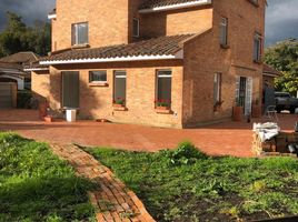 3 Habitación Casa en alquiler en Colombia, Cajica, Cundinamarca, Colombia