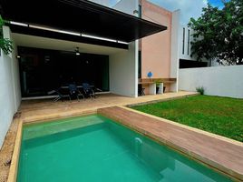 Maison 4 chambre à vendre à Tixpehual, Yucatan, Tixpehual