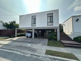 4 Habitación Villa en venta en Monterrey, Nuevo León, Monterrey