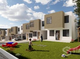 3 Bedroom House for sale in Conocoto, Pichincha, Conocoto