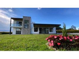 4 Habitación Villa en venta en Marinilla, Antioquia, Marinilla