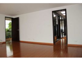 6 Bedroom Villa for sale in Templo Bogotá Colombia, Bogota, Bogota