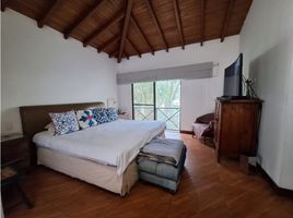 Estudio Casa en venta en Antioquia, Medellín, Antioquia