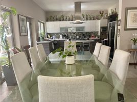 4 Habitación Casa en venta en Monterrey, Nuevo León, Monterrey