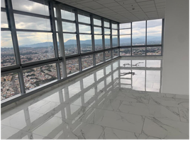 183.06 m² Office for sale in Salto Del Tequendama, Bogotá, La Calera