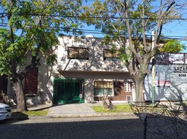 4 Bedroom House for sale in Lanus, Buenos Aires, Lanus