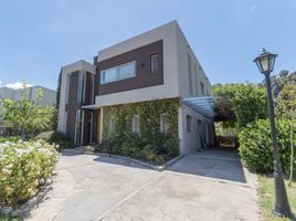 3 Habitación Casa en alquiler en Pilar, Buenos Aires, Pilar