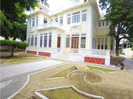 9 Bedroom House for sale in Colombia, Cartagena, Bolivar, Colombia