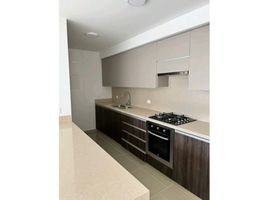 3 Bedroom Apartment for sale in Cali, Valle Del Cauca, Cali