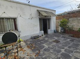 2 Bedroom House for sale in General Sarmiento, Buenos Aires, General Sarmiento