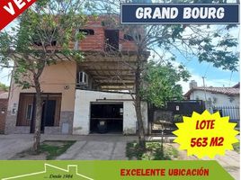 4 Bedroom House for sale in General Sarmiento, Buenos Aires, General Sarmiento