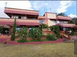 9 Bedroom House for sale in Colombia, Pereira, Risaralda, Colombia