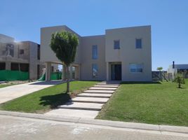 4 Schlafzimmer Villa zu verkaufen in Escobar, Buenos Aires, Escobar
