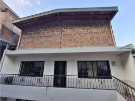 2 Habitación Casa en venta en Colombia, Medellín, Antioquia, Colombia