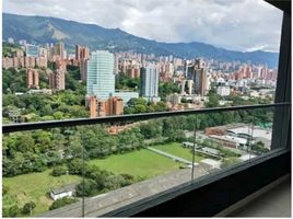 3 Bedroom Apartment for sale in Bare Foot Park (Parque de los Pies Descalzos), Medellin, Medellin