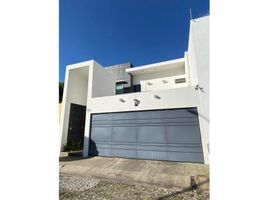 3 Schlafzimmer Villa zu verkaufen in Colima, Colima, Colima, Colima