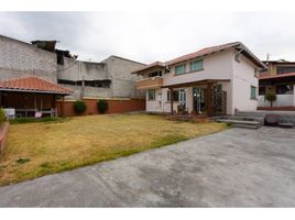 4 Bedroom House for sale in Ruminahui, Pichincha, Sangolqui, Ruminahui