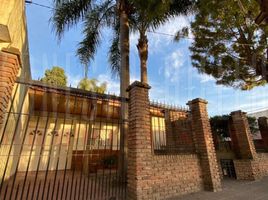 2 Bedroom House for sale in Quilmes, Buenos Aires, Quilmes