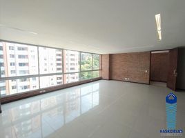 120 SqM Office for rent in Centro Comercial Unicentro Medellin, Medellin, Medellin