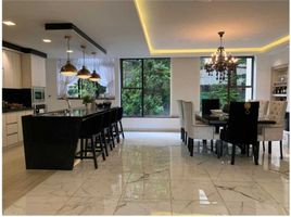 3 Bedroom Apartment for sale in Bare Foot Park (Parque de los Pies Descalzos), Medellin, Medellin