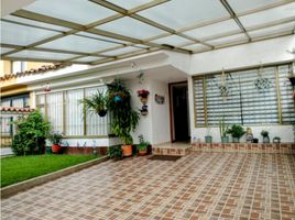 3 Bedroom House for sale in Templo Bogotá Colombia, Bogota, Bogota