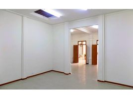 56 SqM Office for rent in Colombia, Manizales, Caldas, Colombia