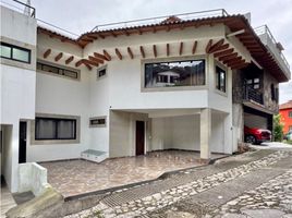 Villa 4 chambre à vendre à Valle De Bravo, Mexico, Valle De Bravo