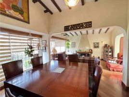 3 Bedroom Villa for sale in Fundacion Cardioinfantil-Instituto de Cardiologia, Bogota, Bogota