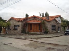 3 Bedroom House for sale in Quilmes, Buenos Aires, Quilmes