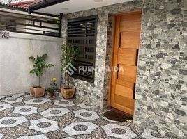 3 Bedroom House for sale in Cordillera, Santiago, Pirque, Cordillera