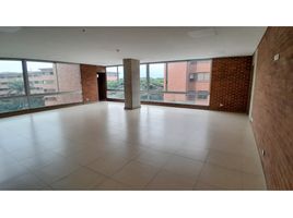 109 m² Office for rent in Colombia, Medellín, Antioquia, Colombia