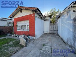 2 Bedroom House for sale in General Sarmiento, Buenos Aires, General Sarmiento