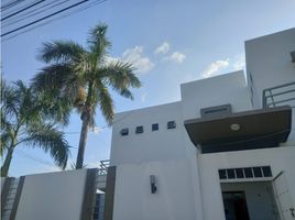 13 Bedroom Villa for sale in Monteria, Cordoba, Monteria