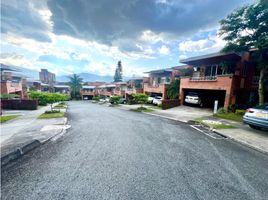 4 Habitación Villa en venta en Envigado, Antioquia, Envigado