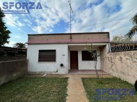 2 Bedroom House for sale in General Sarmiento, Buenos Aires, General Sarmiento