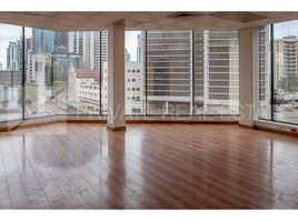 238 m² Office for rent in Panamá, Pueblo Nuevo, Ciudad de Panamá, Panamá, Panamá