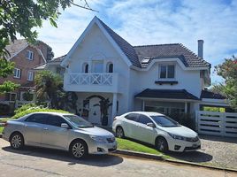 4 Habitación Villa en alquiler en Argentina, San Isidro, Buenos Aires, Argentina