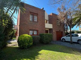 Maison 4 chambre à vendre à General Pueyrredon, Buenos Aires, General Pueyrredon