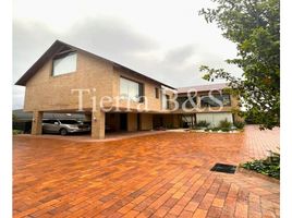 4 Bedroom Villa for sale in Santafé Mall (Centro Comercial Santafé Bogotá), Bogota, Bogota