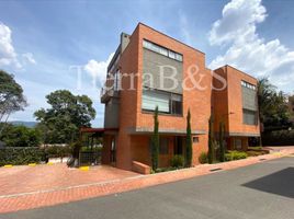 4 Bedroom House for sale in Fundacion Cardioinfantil-Instituto de Cardiologia, Bogota, Bogota