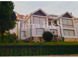 4 Bedroom House for sale in Templo Bogotá Colombia, Bogota, Bogota