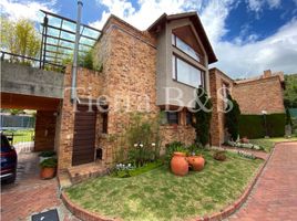 3 Habitación Casa en venta en Centro Comercial La Querencia, Bogotá, Bogotá