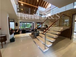 4 Bedroom Villa for sale in Santafé Mall (Centro Comercial Santafé Bogotá), Bogota, Bogota