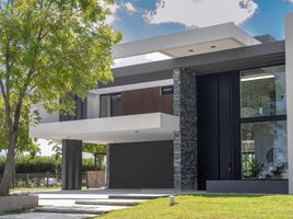 Villa 4 chambre à vendre à Escobar, Buenos Aires, Escobar
