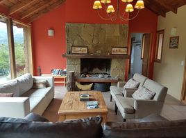 4 Bedroom House for sale in Santa Cruz, Lago Argentino, Santa Cruz