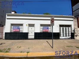 3 Bedroom House for sale in General Sarmiento, Buenos Aires, General Sarmiento