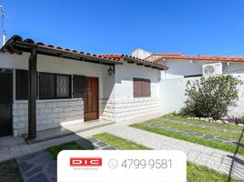 2 Bedroom House for sale in Vicente Lopez, Buenos Aires, Vicente Lopez