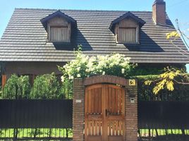 4 Bedroom House for sale in Moron, Buenos Aires, Moron